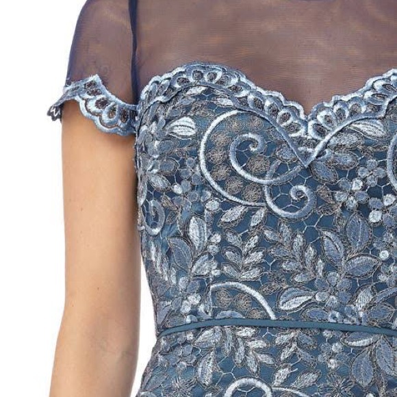 JS Collection Illusion Yoke Scroll Embroidery Gown Sz 6. - Picture 2 of 10